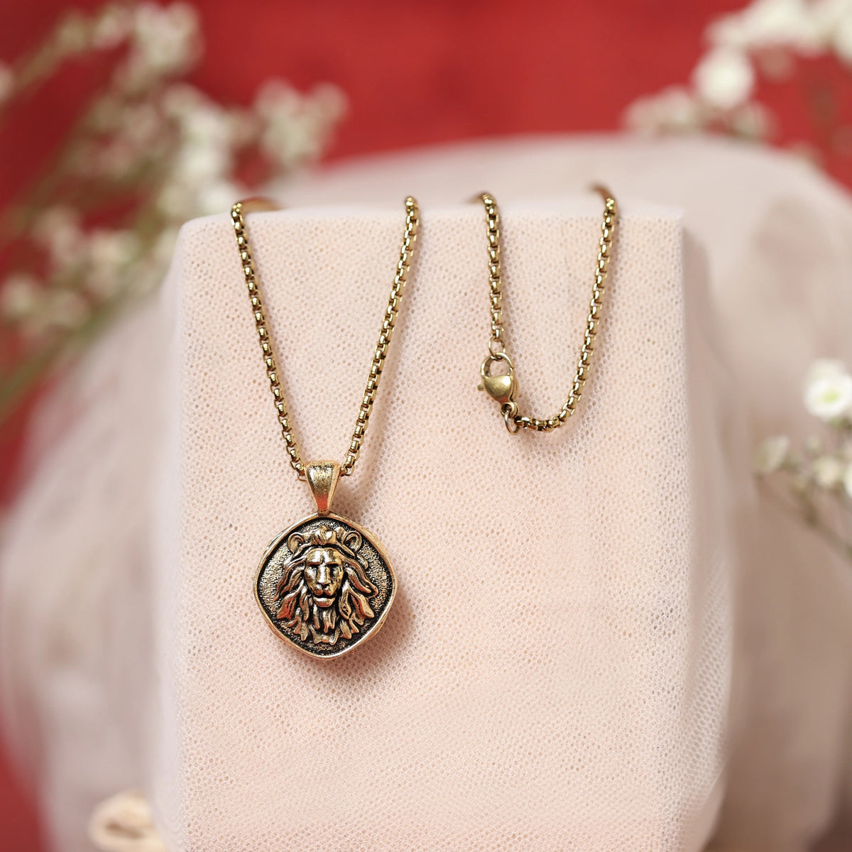 Leo (Singh) Rashi Pendant - view 18