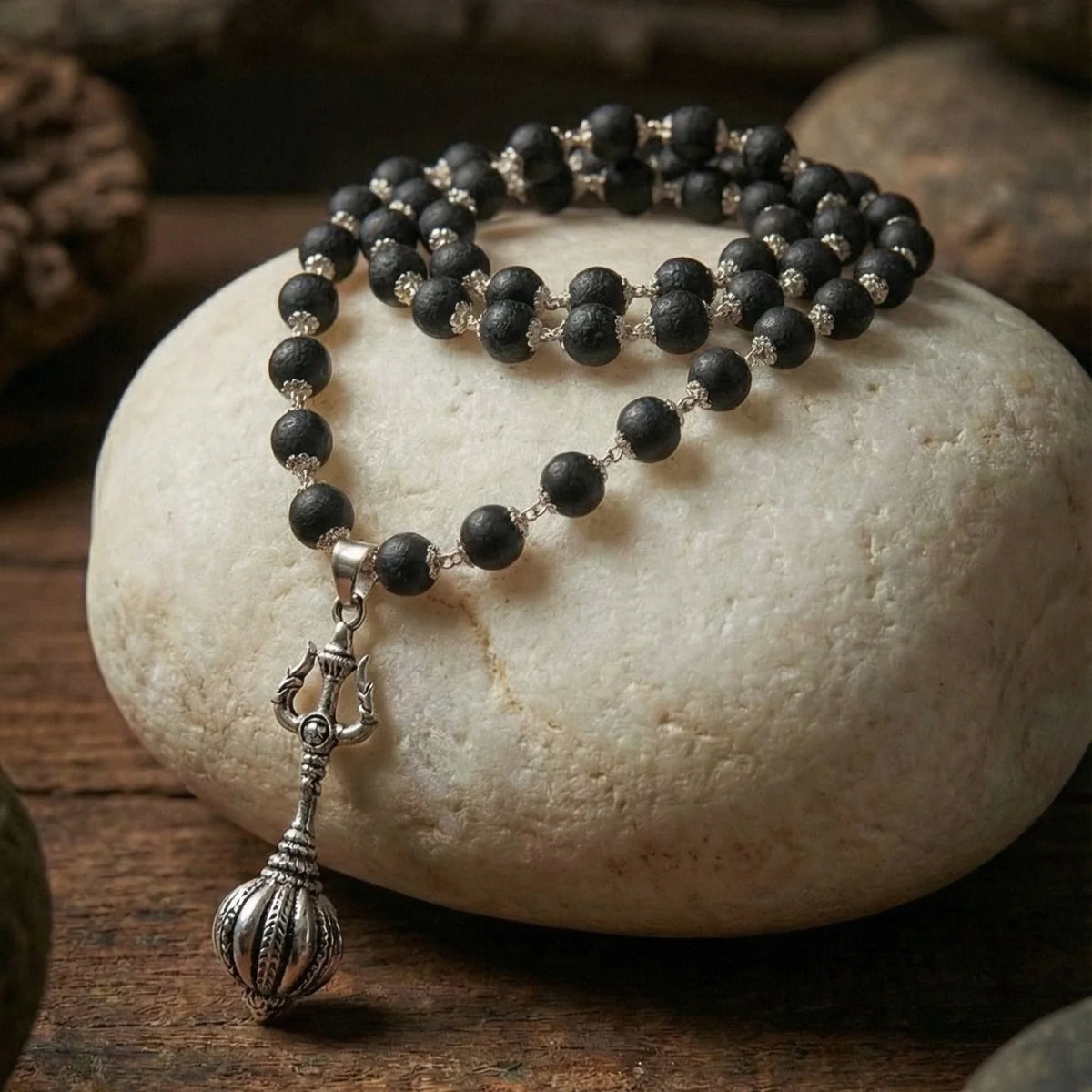 Silver Cap Karungali Mala With Hanuman Gada And Trishul - view 8