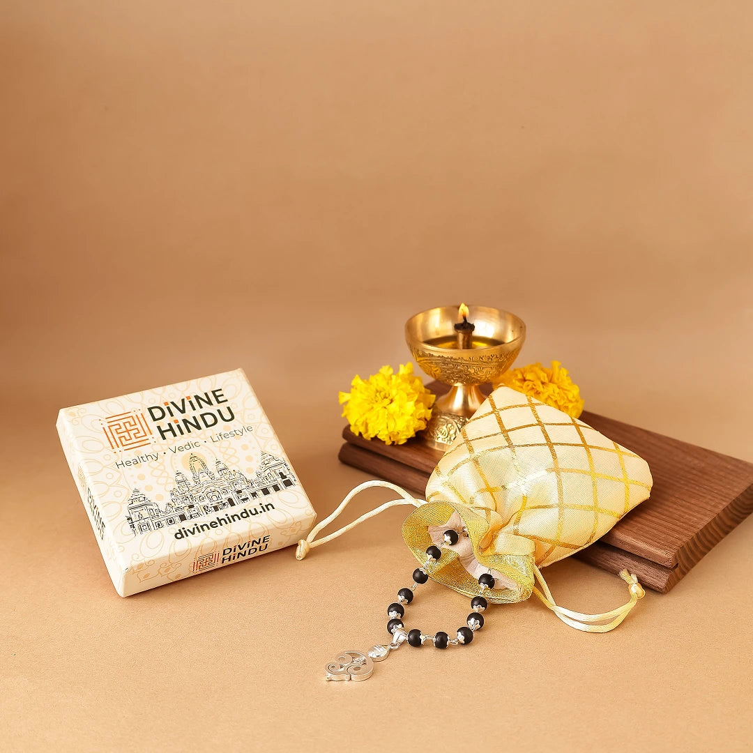 Lord Murugan Vel Pendant | Silver Cap Karungali Mala - view 2