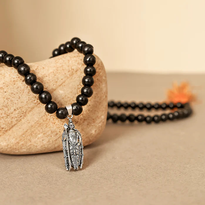 Karungali Malai with Murugan Shakti Pendant - view 4