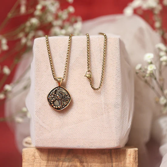 Scorpio (Vrishayik) Rashi Pendant - view 6