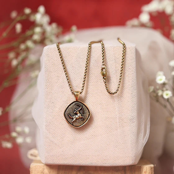 Sagittarius (Dhanu) Rashi Pendant - view 13