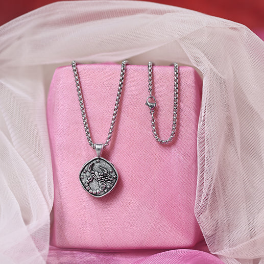 Scorpio (Vrishayik) Rashi Pendant - view 7